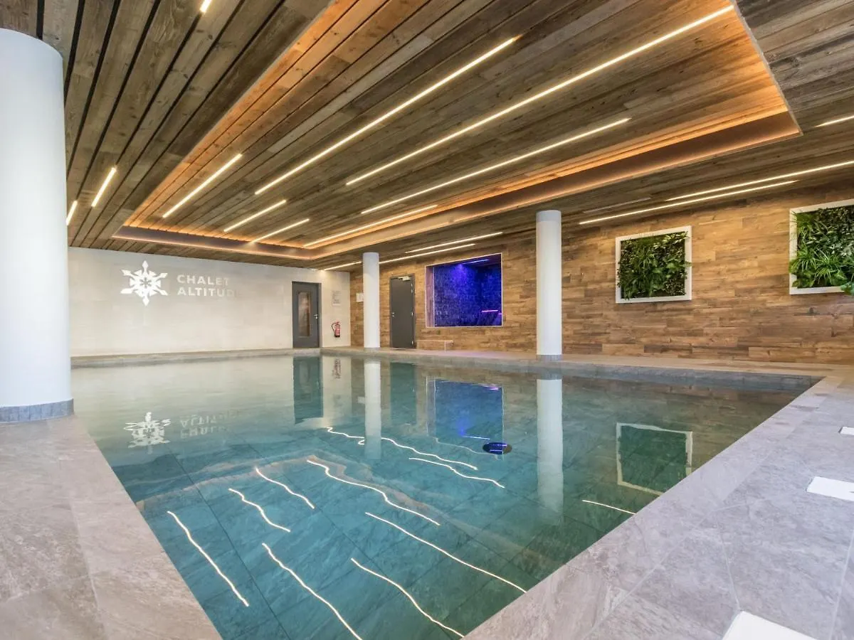 Hilltop Apartment In Arc 2000 With Indoor Pool Les Arcs  0*, Les Arcs (Savoie)